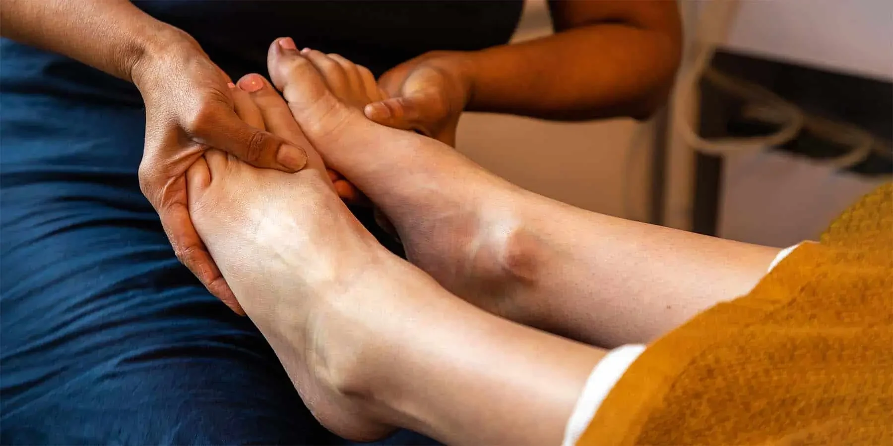 Mobile massage therapy setup